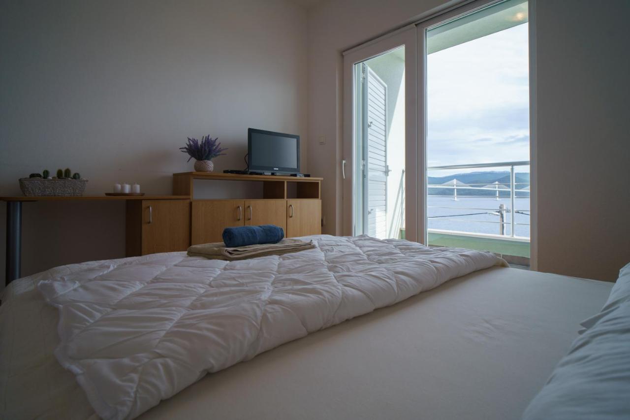 Apartment “Bel Ponte” Komarna Dış mekan fotoğraf