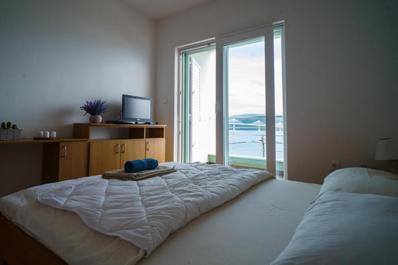 Apartment “Bel Ponte” Komarna Dış mekan fotoğraf